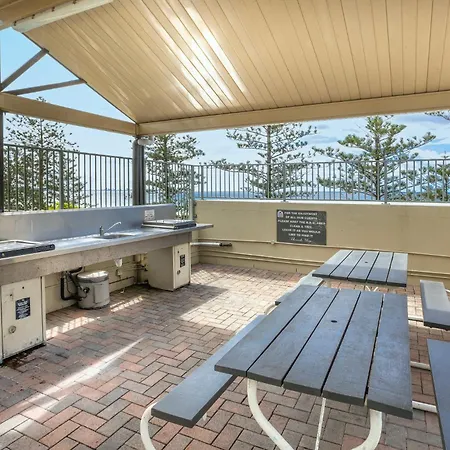 Beachfront 2-Bed With Pool, Bbq & Tennis Court Gold Coast Exterior photo