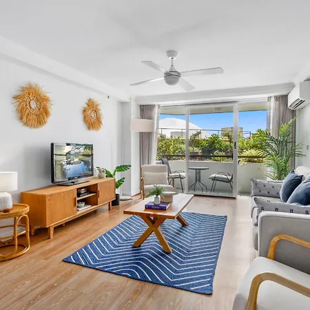 Beachfront 2-Bed With Pool, Bbq & Tennis Court Gold Coast Exterior photo